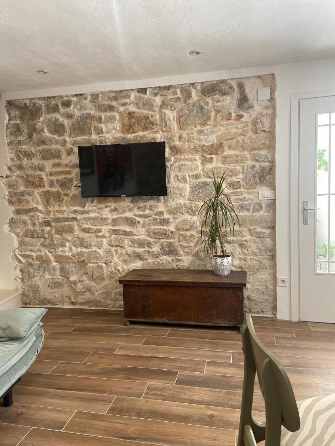 Apartman Oleandar Kastela Dış mekan fotoğraf