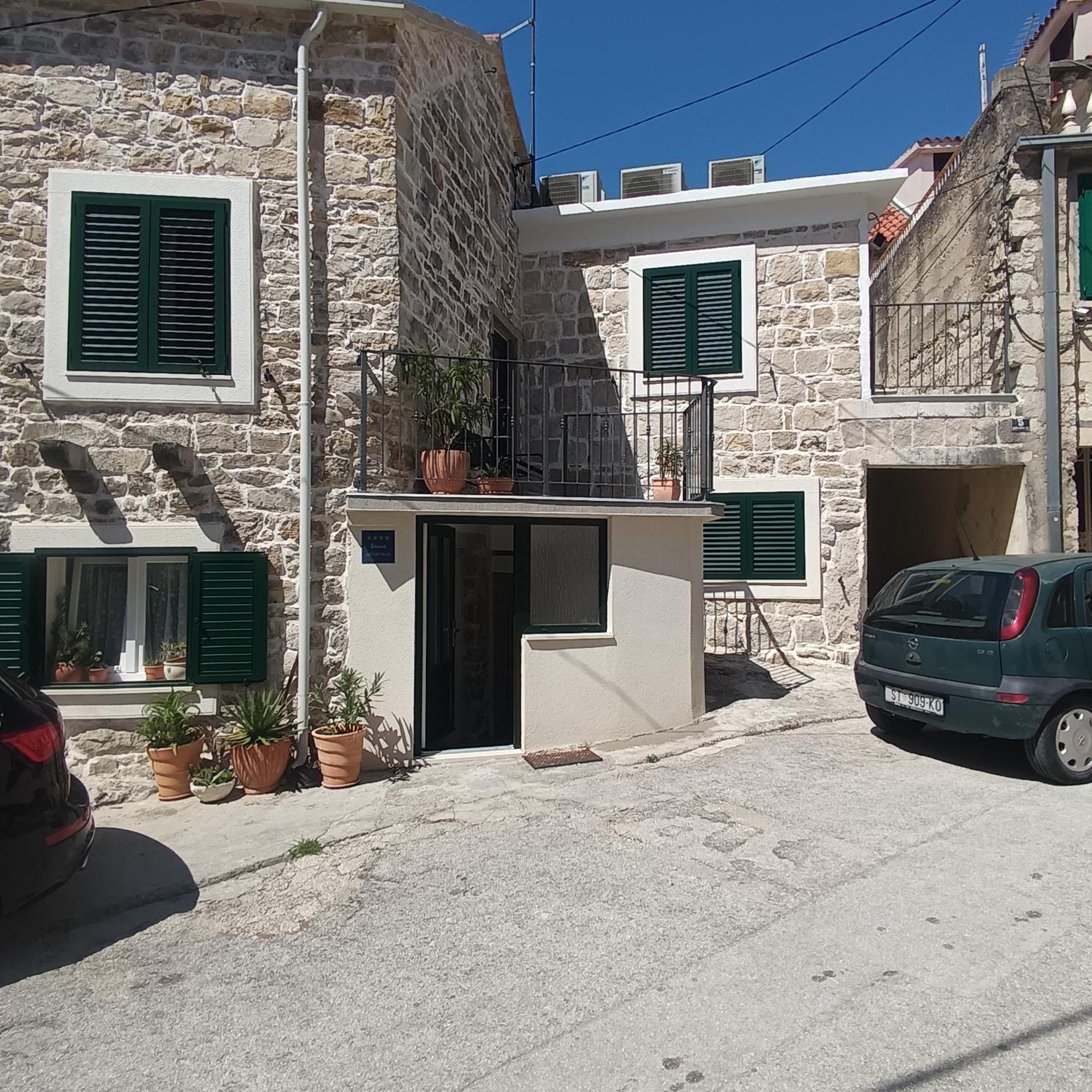 Apartman Oleandar Kastela Dış mekan fotoğraf